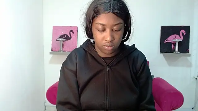 Snapshot of milykabombastik chatting on 09.15.25 milykabombastik online show from 09.15.25