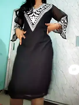 Nisha cam12 online show from 10.02.25