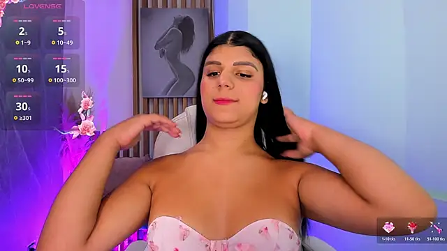 PauliinaBelle  online show from 05.03.26