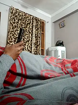 Snapshot of vardh033 chatting on 02.05.26 vardh033 online show from 02.05.26