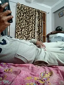 Snapshot of vardh033 chatting on 02.10.26 vardh033 online show from 02.10.26