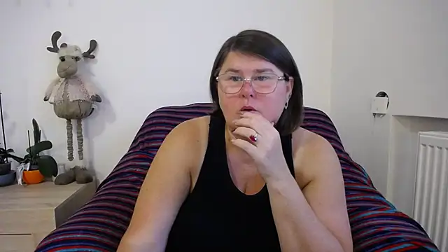 icyheart888 online show from 10.09.25