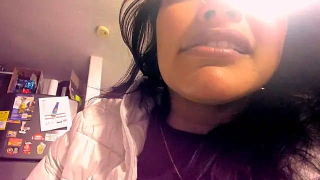 scarletr red online show from 09.26.25