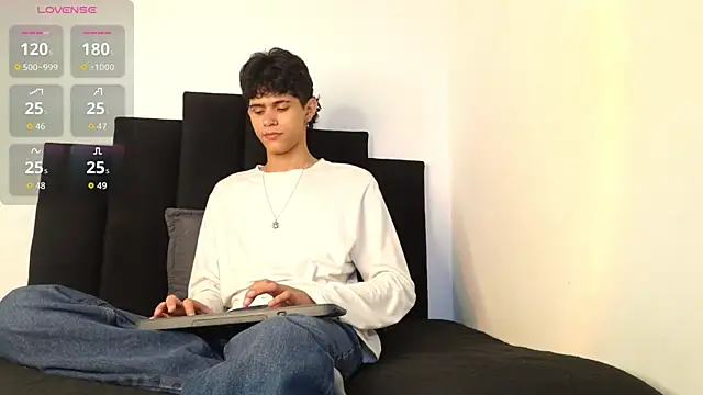 alexmark  online show from 12.15.25