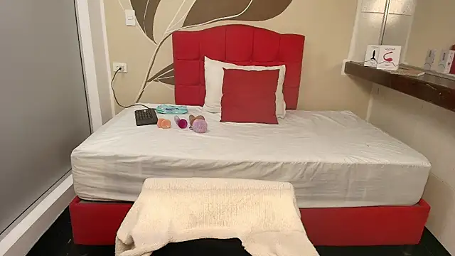 SexyRachel  online show from 09.14.25