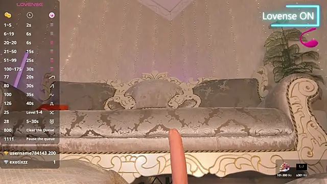 Rei ramiki online show from 10.04.25