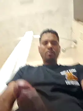 Danypeluche online show from 10.04.25