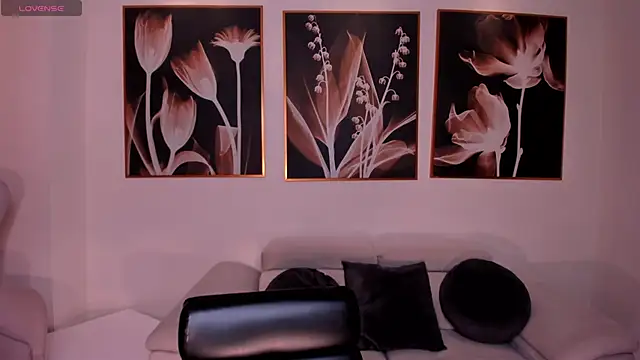 TiffannySins online show from 03.03.26