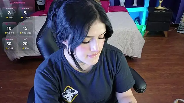 sari belle online show from 11.18.25