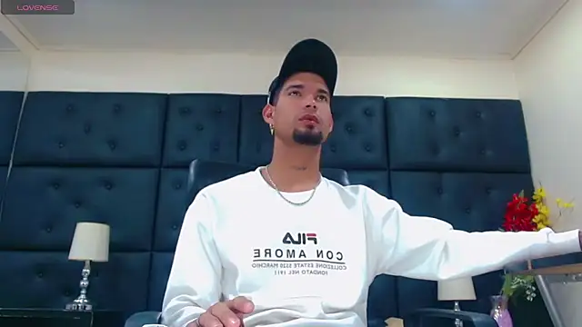 StivBigCock online show from 09.14.25