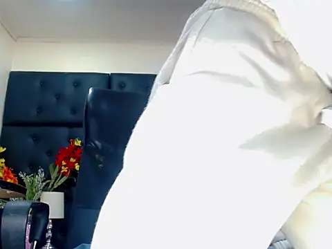 StivBigCock online show from 09.30.25