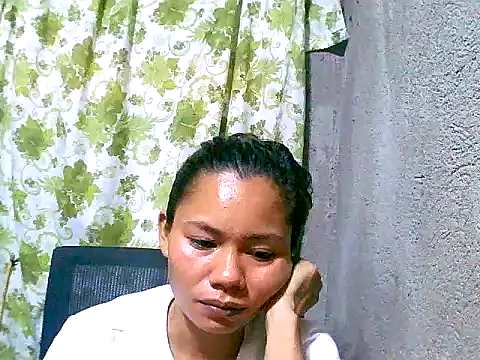 Snapshot of Sweeetgurll chatting on 09.17.25 Sweeetgurll online show from 09.17.25