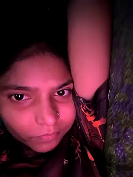 Snapshot of Antique-stickchart-couple chatting on 10.08.25 Antique-stickchart-couple online show from 10.08.25