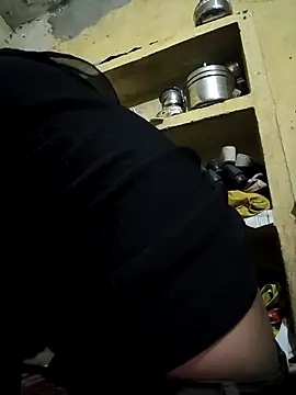 Snapshot of Antique-stickchart-couple chatting on 11.11.25 Antique-stickchart-couple online show from 11.11.25