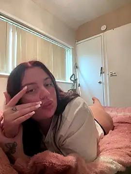 Victoriasteel online show from 11.12.25