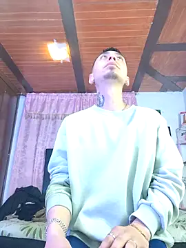 abnerdam01 online show from 10.11.25