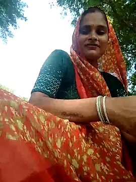 Snapshot of Sapna9685 chatting on 09.13.25 Sapna9685 online show from 09.13.25