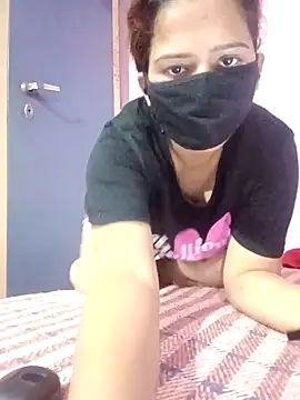 Snapshot of Rinki_bhabhiji chatting on 10.31.25 Rinki bhabhiji online show from 10.31.25