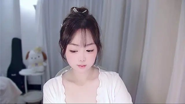 YUANYUAN-A online show from 11.25.25