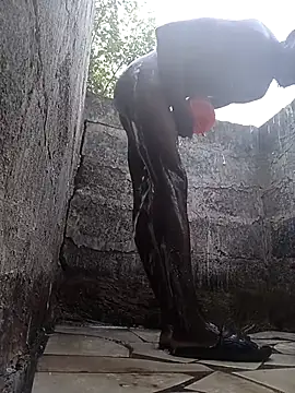 Snapshot of Biguyzi chatting on 02.16.26 Biguyzi online show from 02.16.26