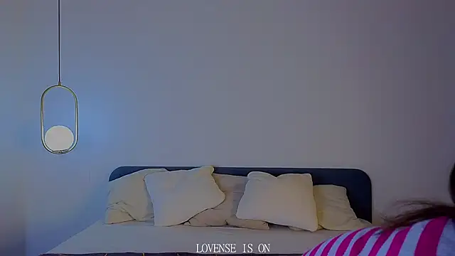 BritniBers online show from 11.21.25