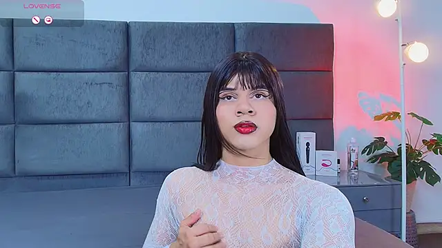 Slenna Moon online show from 03.13.26