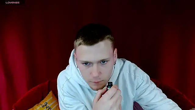 Snapshot of Xavier_Night81 chatting on 10.23.25 Xavier Night81 online show from 10.23.25