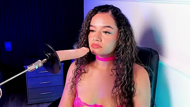 Kristenbread online show from 10.22.25