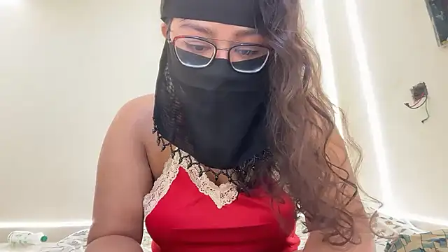 Snapshot of Drizzling_Intimecy chatting on 11.16.25 Drizzling Intimecy online show from 11.16.25