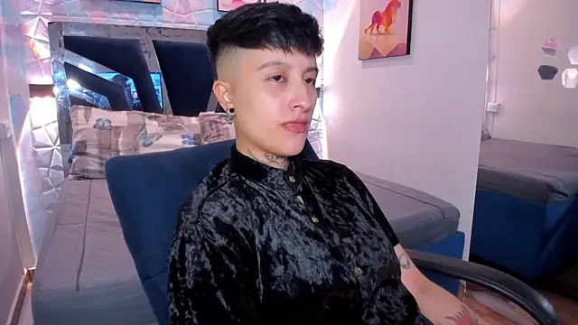 abby thommson1 online show from 09.18.25