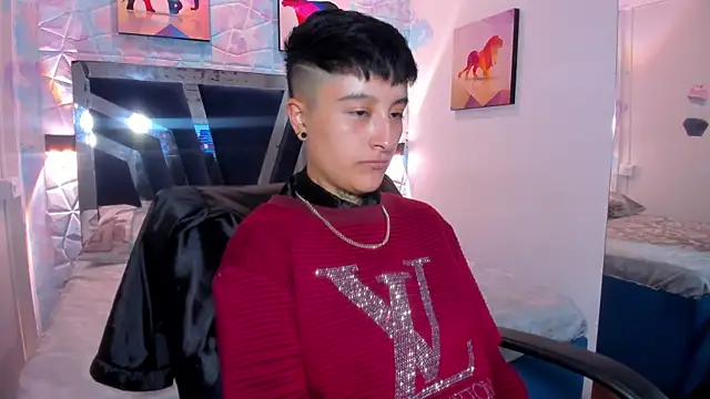 abby thommson1 online show from 10.07.25