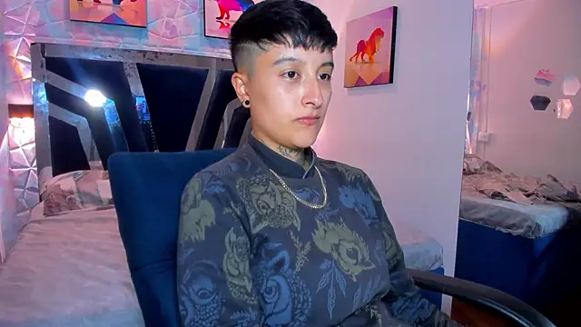 abby thommson1 online show from 10.09.25