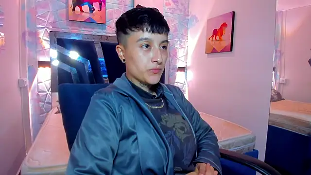 abby thommson1 online show from 10.11.25