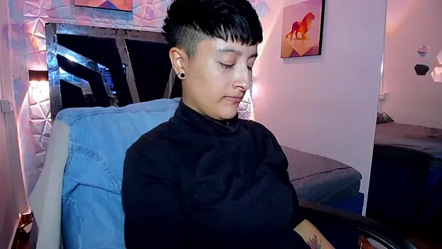 abby thommson1 online show from 10.21.25