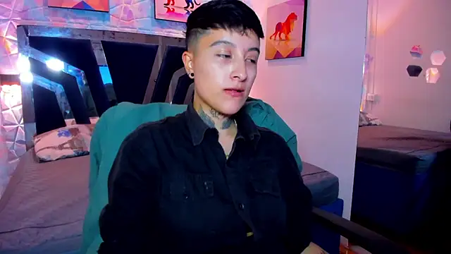 abby thommson1 online show from 10.29.25