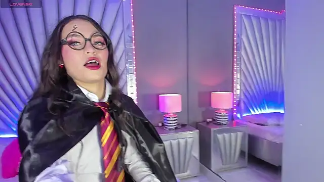 Gabby Bale online show from 10.30.25