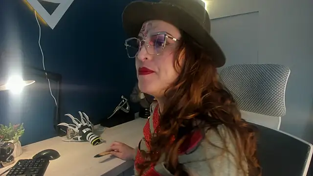 Skylar  Desire online show from 10.06.25