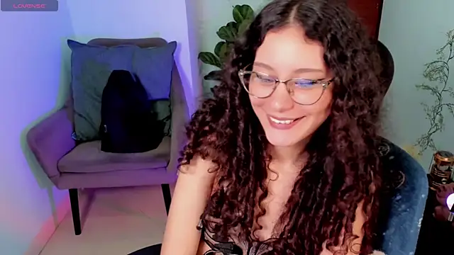 Krysten Riter online show from 11.29.25