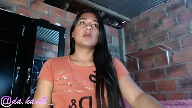 Snapshot of _Diviine_karoll_ chatting on 09.15.25  Diviine karoll  online show from 09.15.25