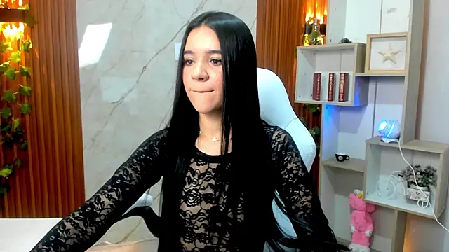 MeganLara online show from 09.10.25