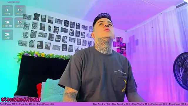 Sarahandzack online show from 09.10.25