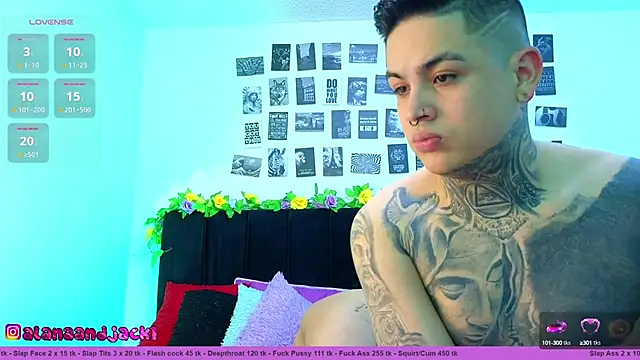 Sarahandzack online show from 09.24.25