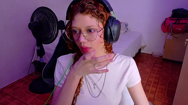 Birdie 0 online show from 10.29.25