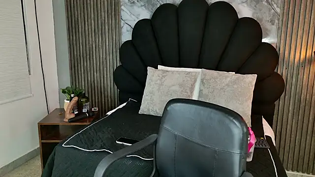 AlahyaPalmerR online show from 10.09.25