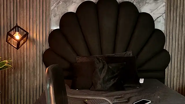 AlahyaPalmerR online show from 10.30.25