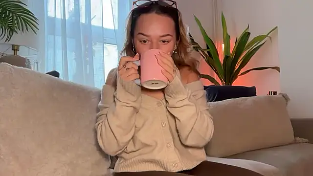 KayleeBella online show from 01.18.26