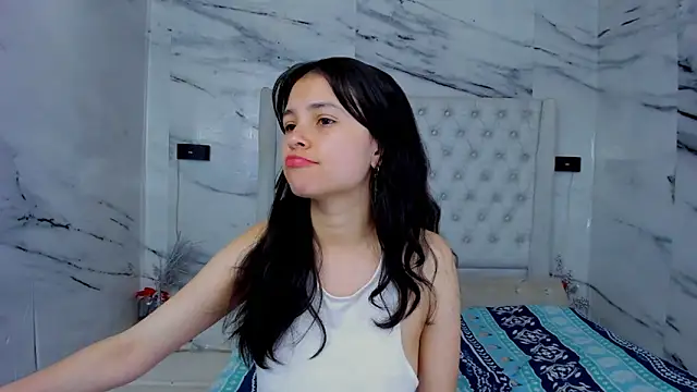 Ari and Storm online show from 10.04.25