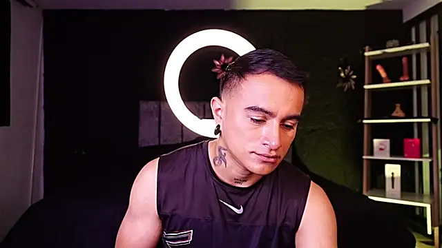 LiamDeep online show from 07.10.26