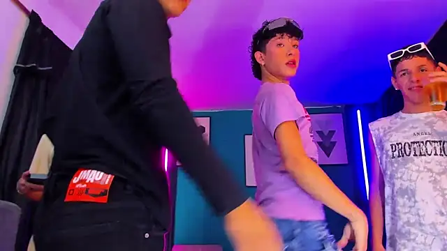 Marcus and Tony online show from 04.12.26