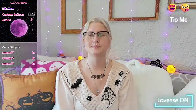 samanthamalichite online show from 09.25.25